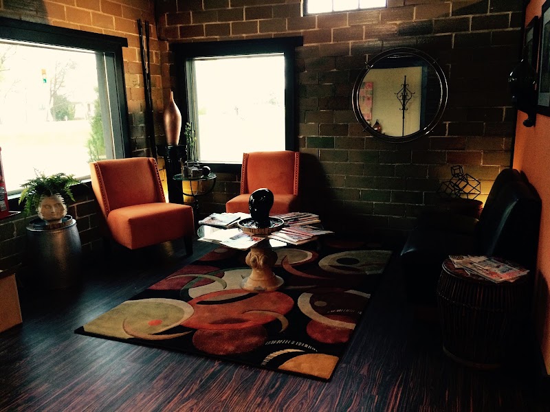 The Hair Company, hair salon in Anderson, IN, photo 3 of 7